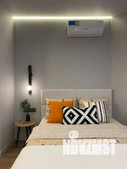 Студия квартира, посуточно, 40м2, 9/16 этаж