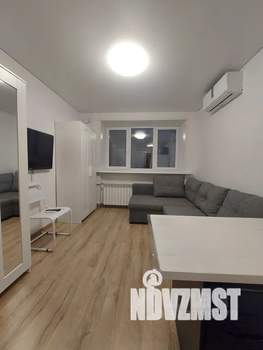 Студия квартира, посуточно, 20м2, 2/5 этаж