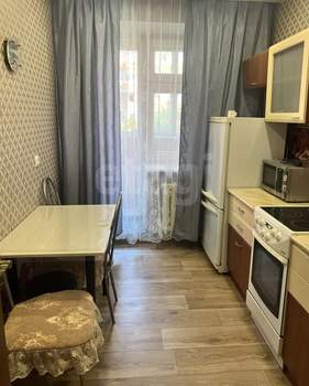 1-к квартира, на длительный срок, 40м2, 4/10 этаж