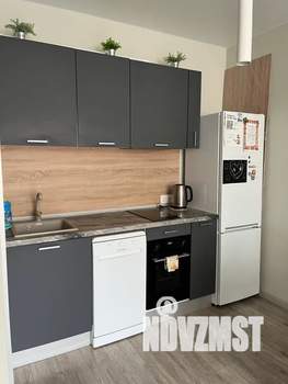 1-к квартира, посуточно, 41м2, 9/13 этаж