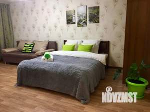 1-к квартира, посуточно, 38м2, 3/5 этаж
