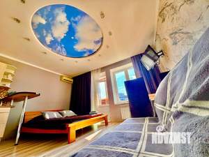 Студия квартира, посуточно, 35м2, 3/12 этаж