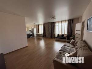 2-к квартира, посуточно, 75м2, 1/1 этаж