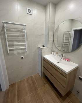 2-к квартира, на длительный срок, 61м2, 24/24 этаж