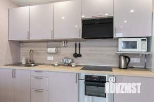 2-к квартира, посуточно, 55м2, 13/17 этаж