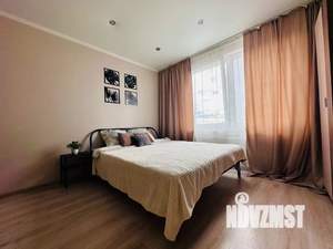 1-к квартира, посуточно, 40м2, 9/18 этаж