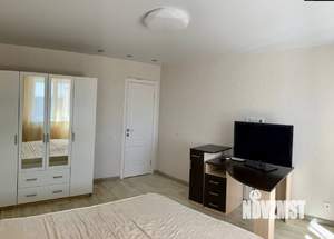 1-к квартира, на длительный срок, 40м2, 10/16 этаж