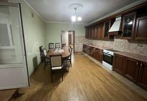 4-к квартира, на длительный срок, 159м2, 3/7 этаж