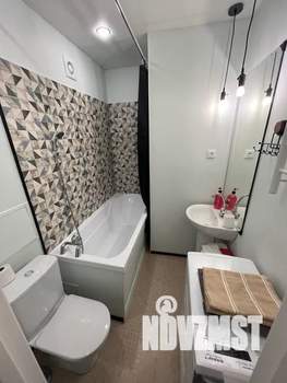 2-к квартира, посуточно, 42м2, 5/5 этаж