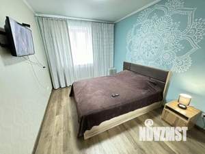 3-к квартира, посуточно, 80м2, 1/1 этаж