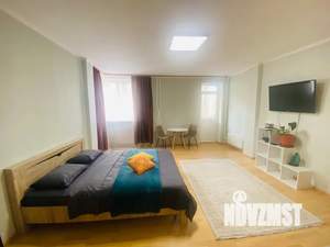 1-к квартира, посуточно, 35м2, 7/15 этаж