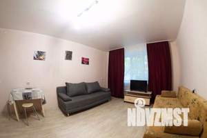 1-к квартира, посуточно, 40м2, 1/5 этаж