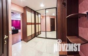 1-к квартира, посуточно, 50м2, 1/1 этаж