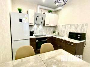 1-к квартира, посуточно, 43м2, 1/1 этаж