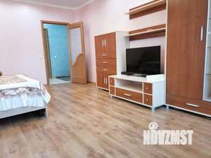 1-к квартира, посуточно, 59м2, 1/1 этаж