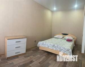 1-к квартира, посуточно, 37м2, 4/9 этаж