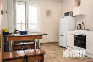1-к квартира, посуточно, 38м2, 15/16 этаж