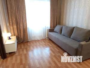 2-к квартира, посуточно, 38м2, 4/5 этаж