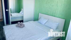 1-к квартира, посуточно, 37м2, 8/16 этаж