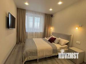 1-к квартира, посуточно, 40м2, 17/19 этаж