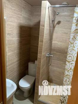 Студия квартира, посуточно, 25м2, 1/9 этаж