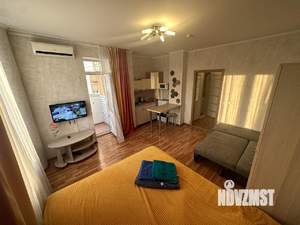 1-к квартира, посуточно, 32м2, 1/1 этаж