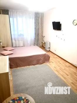 1-к квартира, посуточно, 37м2, 1/10 этаж
