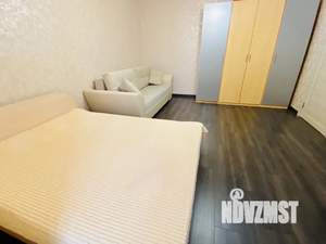 1-к квартира, посуточно, 44м2, 3/9 этаж
