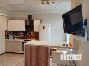 Студия квартира, посуточно, 30м2, 9/22 этаж