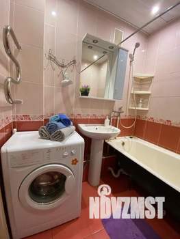 1-к квартира, посуточно, 43м2, 8/10 этаж