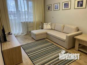 2-к квартира, посуточно, 58м2, 1/1 этаж