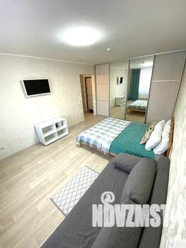 1-к квартира, посуточно, 36м2, 6/16 этаж