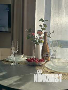 Студия квартира, посуточно, 31м2, 3/21 этаж