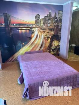 Студия квартира, посуточно, 39м2, 1/9 этаж