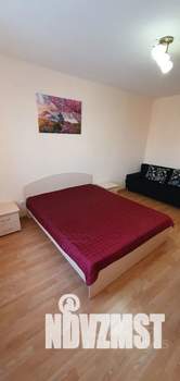 1-к квартира, посуточно, 43м2, 13/16 этаж