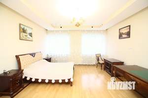 3-к квартира, на длительный срок, 189м2, 5/7 этаж