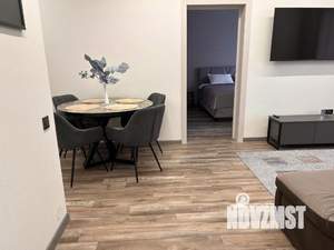 2-к квартира, посуточно, 58м2, 1/1 этаж