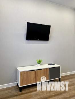 1-к квартира, посуточно, 46м2, 9/16 этаж