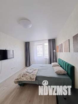 1-к квартира, посуточно, 37м2, 12/16 этаж