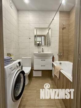 1-к квартира, посуточно, 37м2, 7/12 этаж