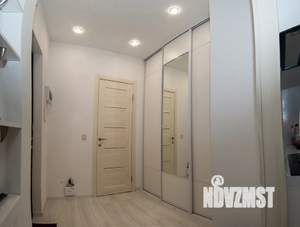 Студия квартира, посуточно, 30м2, 11/14 этаж