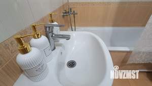 1-к квартира, посуточно, 44м2, 3/17 этаж