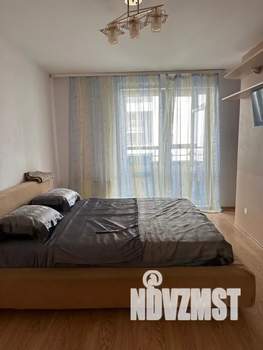 Студия квартира, посуточно, 33м2, 5/12 этаж