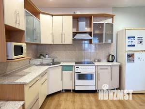 1-к квартира, посуточно, 60м2, 1/16 этаж