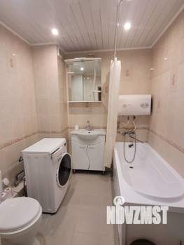 1-к квартира, посуточно, 35м2, 2/17 этаж