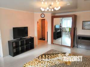 Студия квартира, посуточно, 47м2, 10/10 этаж