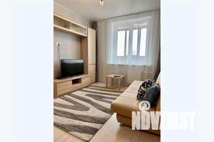 1-к квартира, посуточно, 34м2, 15/18 этаж