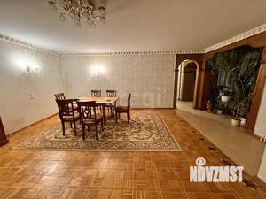 4-к квартира, на длительный срок, 139м2, 8/9 этаж
