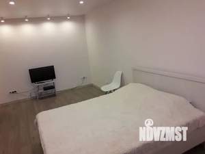 1-к квартира, посуточно, 35м2, 7/9 этаж