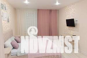 1-к квартира, посуточно, 45м2, 1/14 этаж